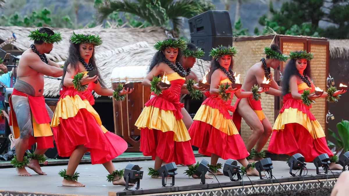 5 Reasons Why Our Customers Love the Aloha Kai Luau - Hawaii Travel Guide