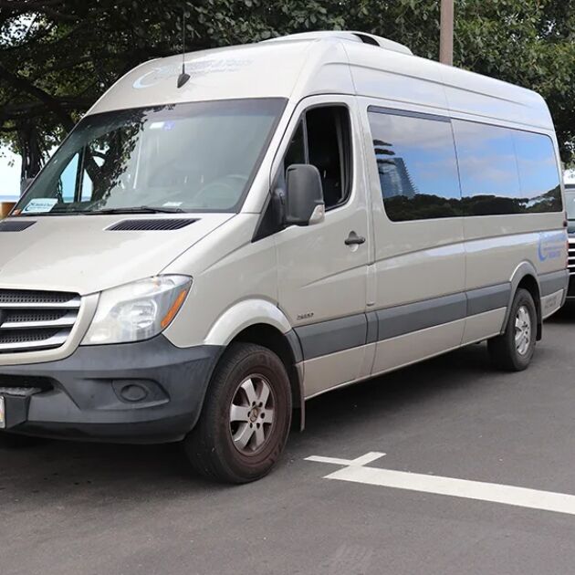Fly Shuttle Airport Transportation To and From Waikiki Hotels & Resorts