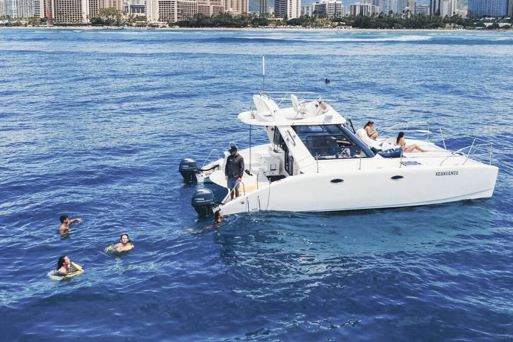 Best Catamaran Sunset Cruises in Waikiki