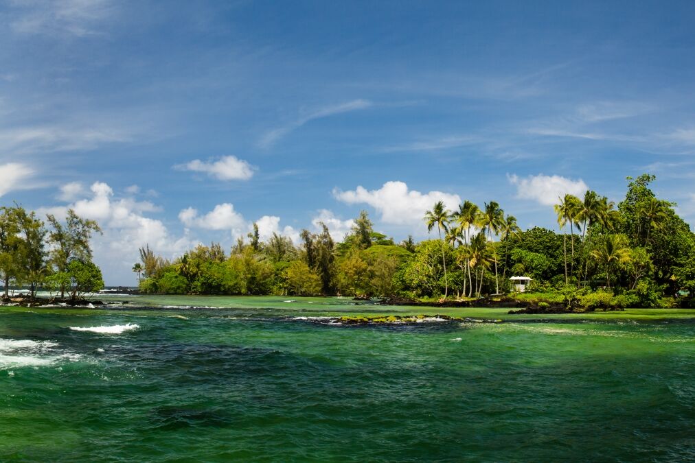 Beautiful green water at Carlsmith Beach, Hilo, Hawaii