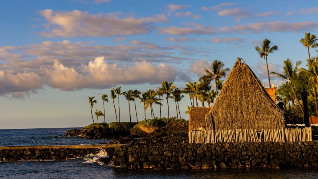 The Historic Ahu' Ena Heiau, Kamakahonu National Historic Landmark, Kailua- Kona, Hawaii, Hawaii, USA