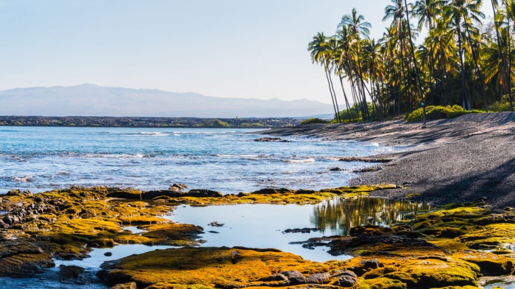 Tide Pools and Exposed Lava on Kiholo Bay Beach, Hawaii Island, Hawaii, USA