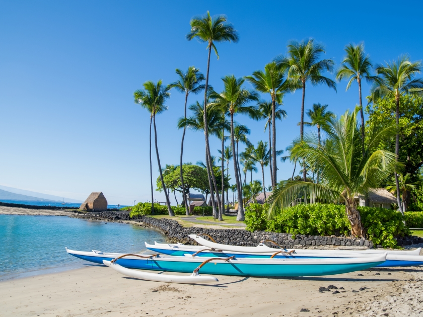 Hawaiian outrigger canoe at Kamakahonu Beach Kailua-Kona, Big Island, Hawaii