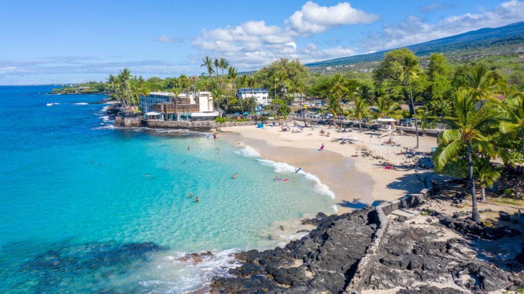 Kona Magic Sands Beach (White Sands)