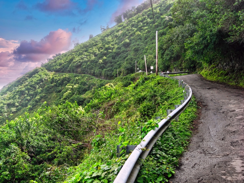 Waipio Valley Road, the steepest road in the USA leading down to Punaluu Black Sand Beach in Hawaii