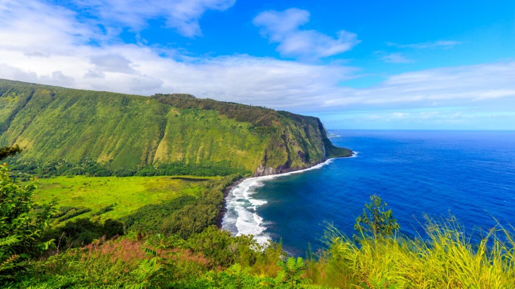 The view from Waipi'o Valley Lookout on Big Island, Hawaii.