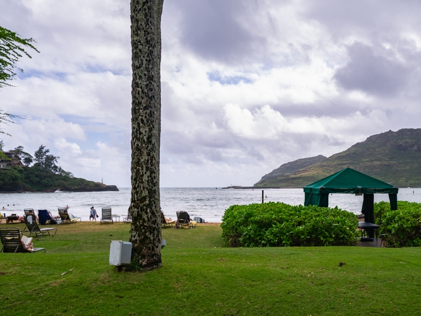 Kalapaki Beach is located in Lihue at the entrance of Nawiliwili Harbor, is one of Kauai's most popular beaches.