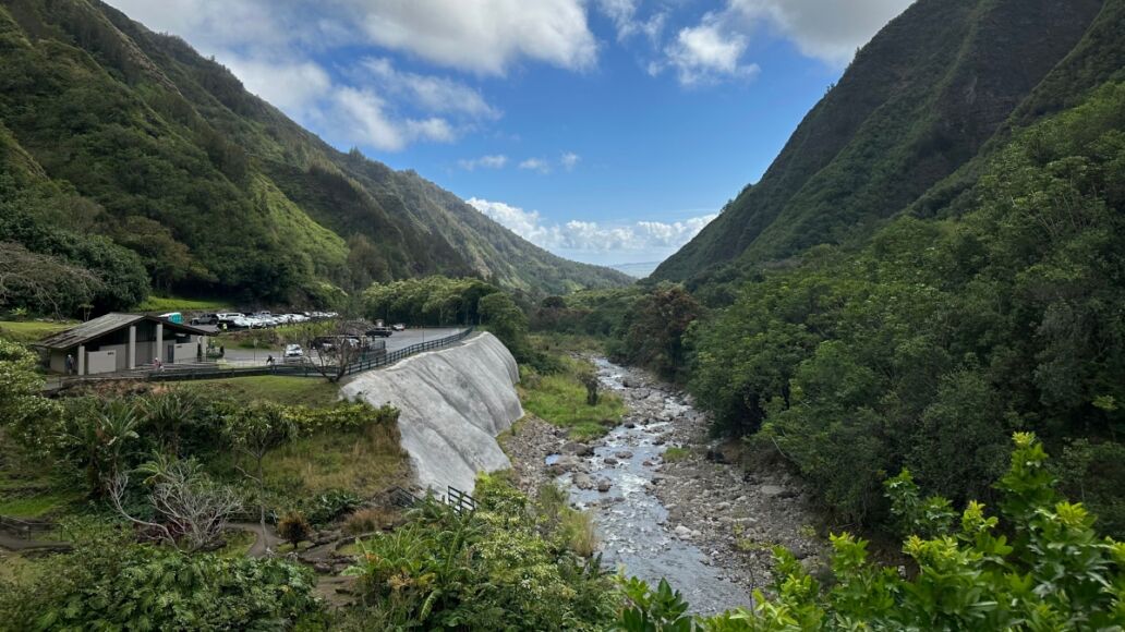 Iao Valley State Monument- Iao Needle Lookout Point Trail