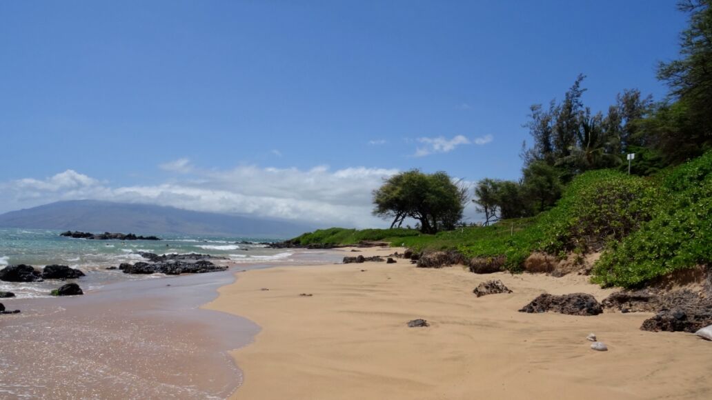 View of the Kamaole Beach Park I in Maui, Hawaii