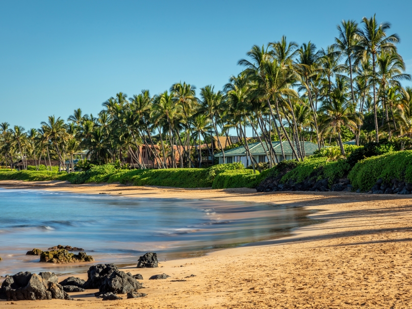 A morning walk on the beautiful Keawakapu Beach on the Island of Maui, Hawaii