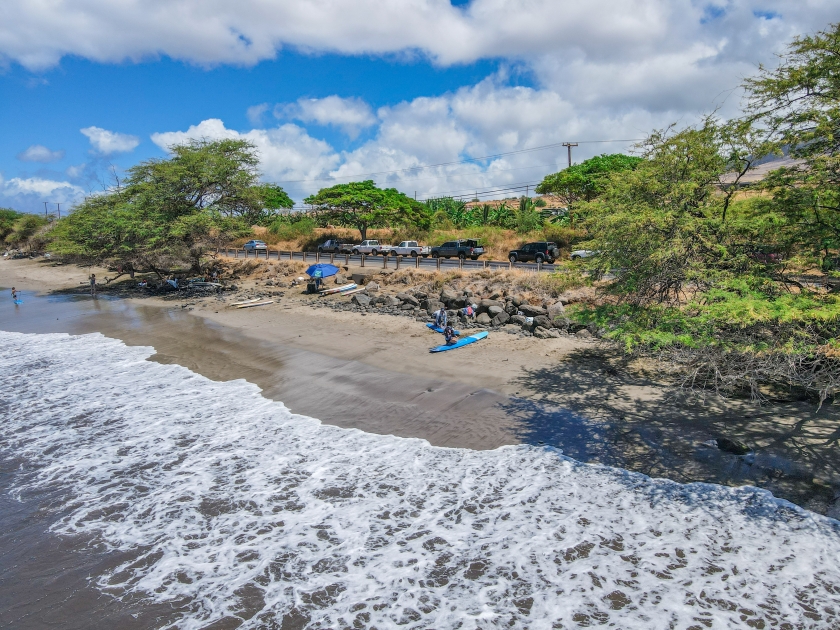 Aerial view Maui Island Beach, Hawaii. Launiupoko State Beach during hot summer.