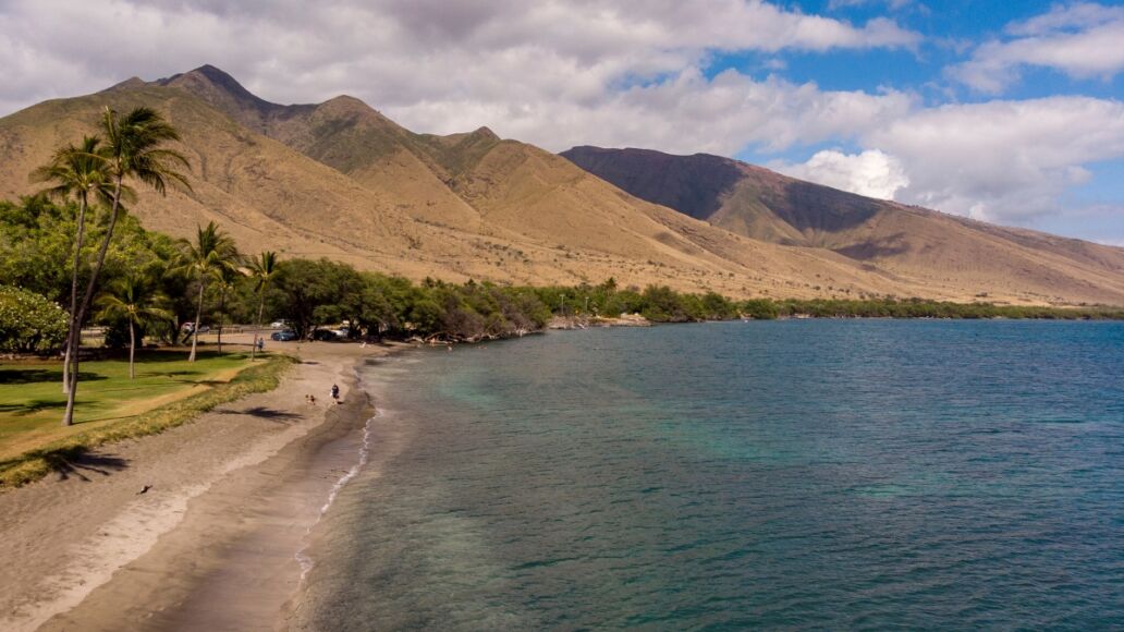 Olowalu beach and mountains is place of peace and serenity as well as a great snorkeling spot.