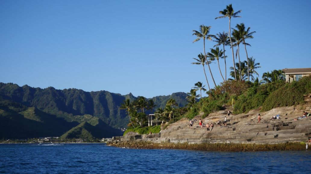 China walls coastal cliffs and rock platform hawaii kai Honolulu oahu island landmark