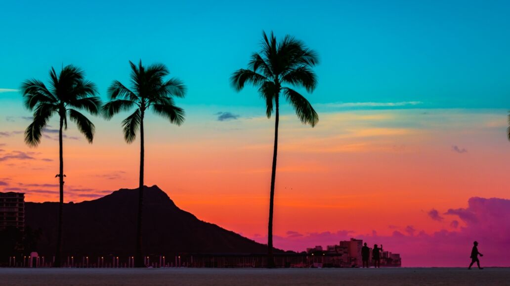 Tropical Paradie Art Sunrise in Waikiki Hawaii