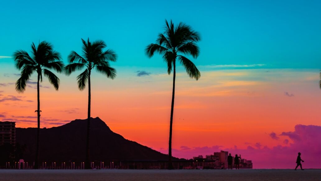 Tropical Paradie Art Sunrise in Waikiki Hawaii