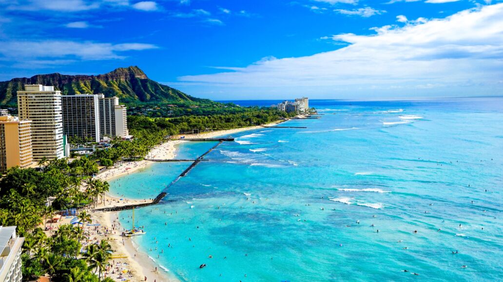 Waikiki Beach and Diamond Head, Honolulu, Oahu Island, Hawaii