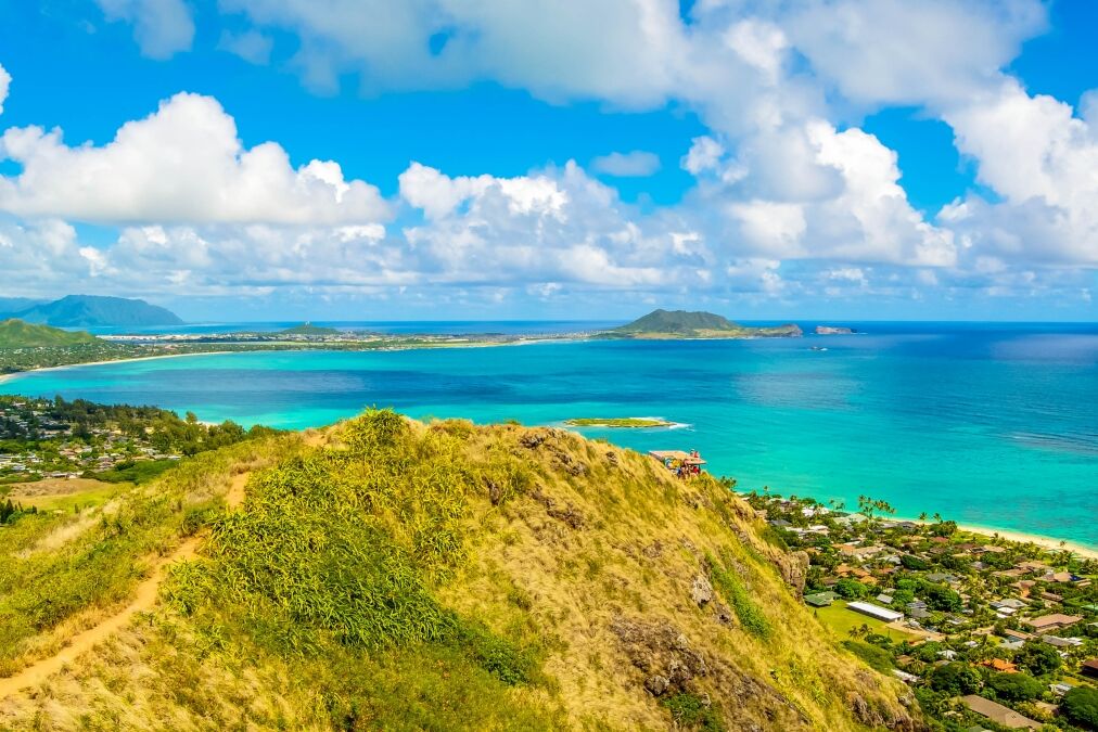 Lanikai Pillbox Hiking trail along a steep ridge leading to a World War II pillbox in southwest Oahu, Hawaii.