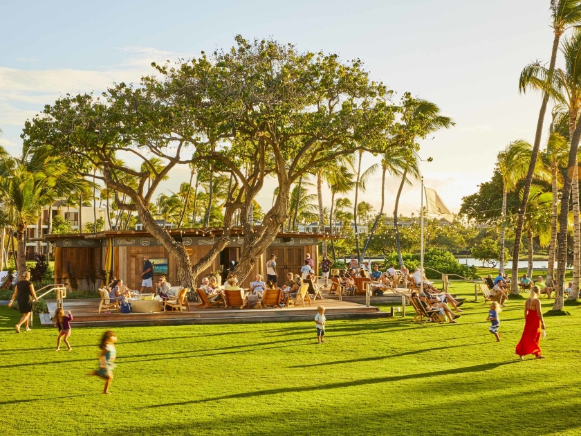 Mauna Lani Luau - Gourmet Polynesian Dinner & Fire-knife Dance