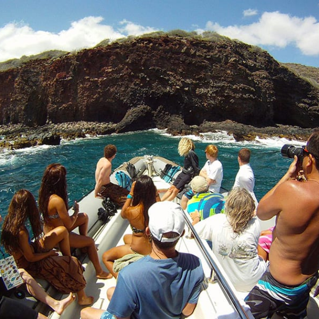 Lanai Snorkel & Dolphin Watch Ocean Raft Tour with Lunch