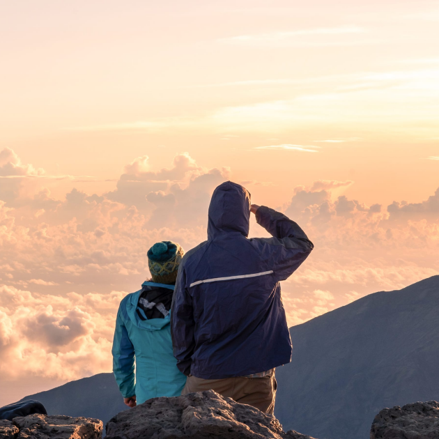 Haleakala Sunrise Tour with Park Admission & Breakfast at Mill House