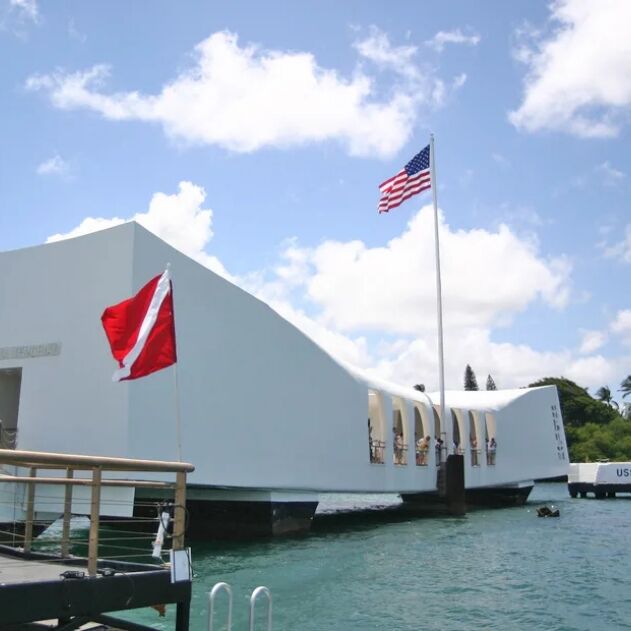 Pearl Harbor Ticket - One-Day Admission & Self-Guided Tour