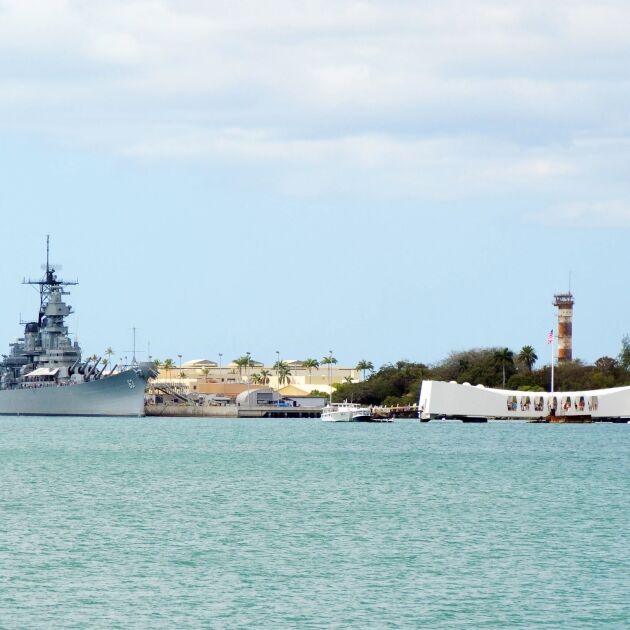 Royal Star Pearl Harbor Guided Tour