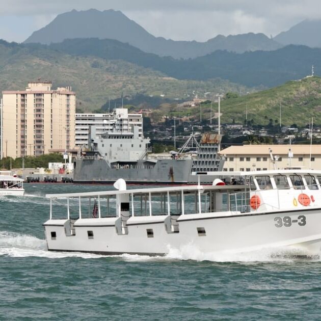 Pearl Harbor Tour with Arizona Memorial Ticket & Downtown Honolulu Sightseeing