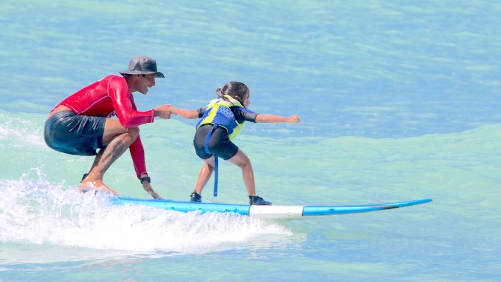 Surf HNL - Waikiki Surfing Lessons at Ala Moana Beach