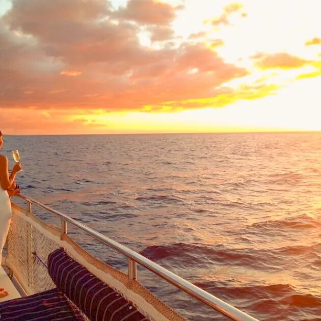 Romantic Sunset Dinner Sail with Open Bar - Trilogy Catamaran