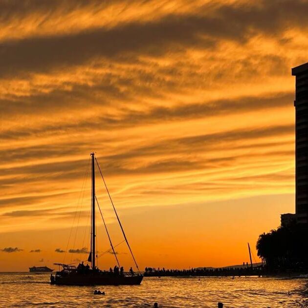 Sunset Booze Cruise with 3 FREE Drinks - Ke Kai Catamaran